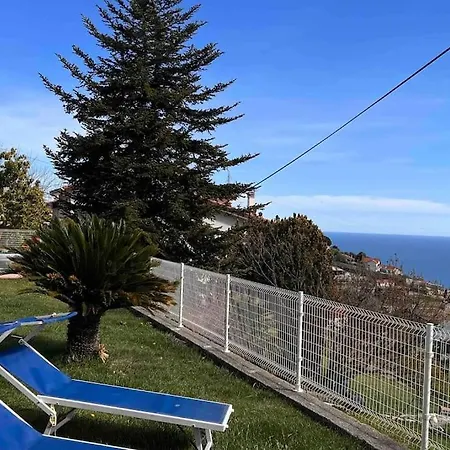 Appartamento Casa Peonia, Natura, Piscina, Sport, Golf E Relax Sanremo