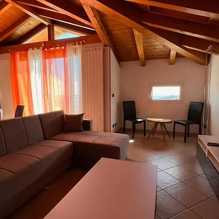 Casa Peonia, Natura, Piscina, Sport, Golf E Relax Sanremo