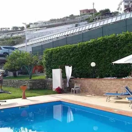 Casa Peonia, Natura, Piscina, Sport, Golf E Relax Appartamento *